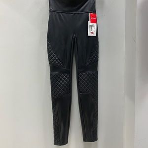 Black Quilt Leather Legging